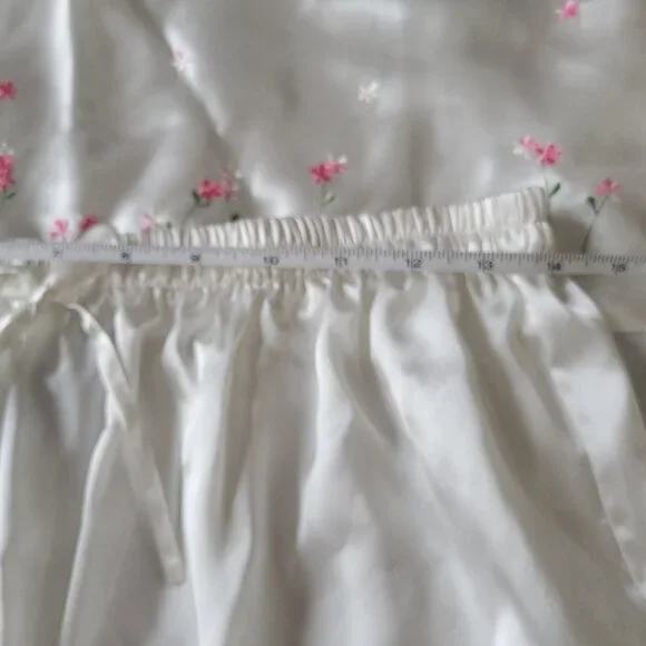 Pajamagram | Floral embroidered silky PJ set | White/Pink | Size XL - Picture 3 of 8